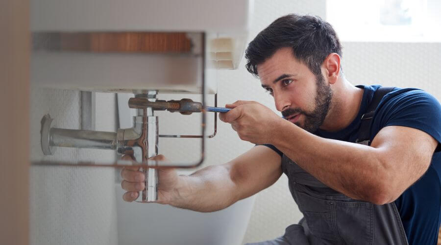 Faucet cartridge replacement in Fairland, IN